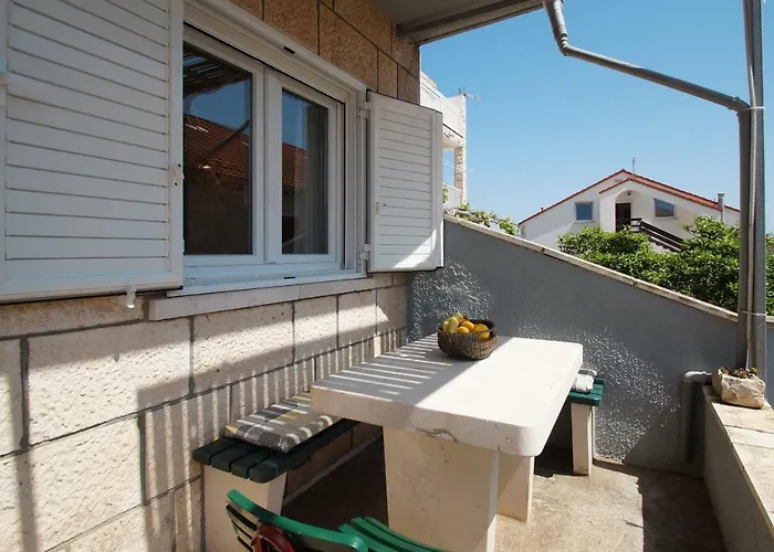 Suda 3* 룸바르다