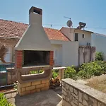 Guest house Suda Lumbarda