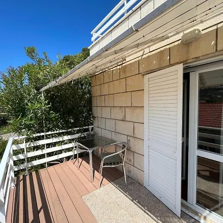 Suda ゲストハウス ルンバルダ