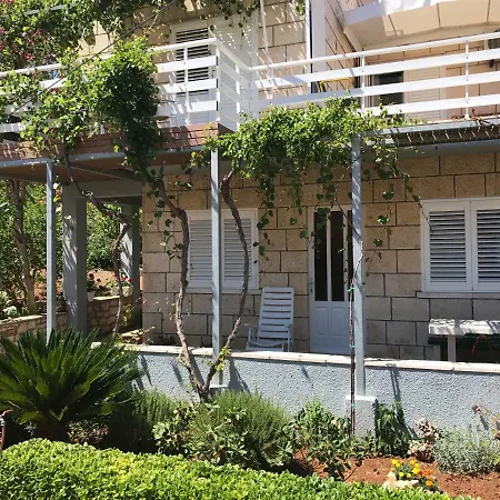 Maison d'hôtes Suda 3*